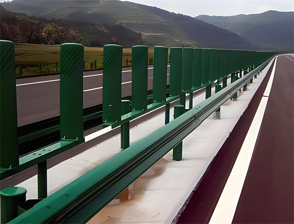 昌邑三波护栏板在高速公路的应用
